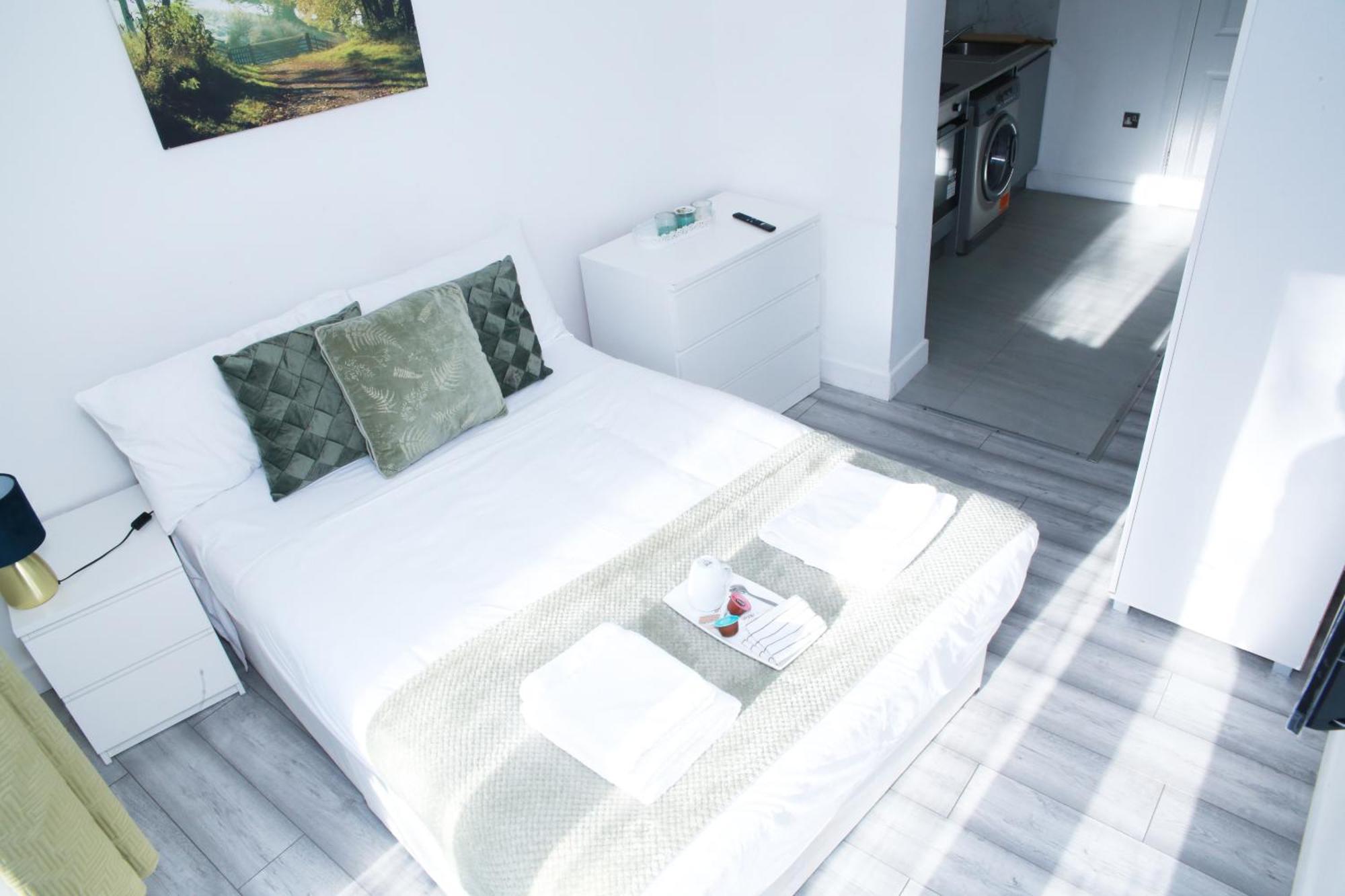 Central Harrow Cozy Apartment With Free Parking Harrow on the Hill Экстерьер фото